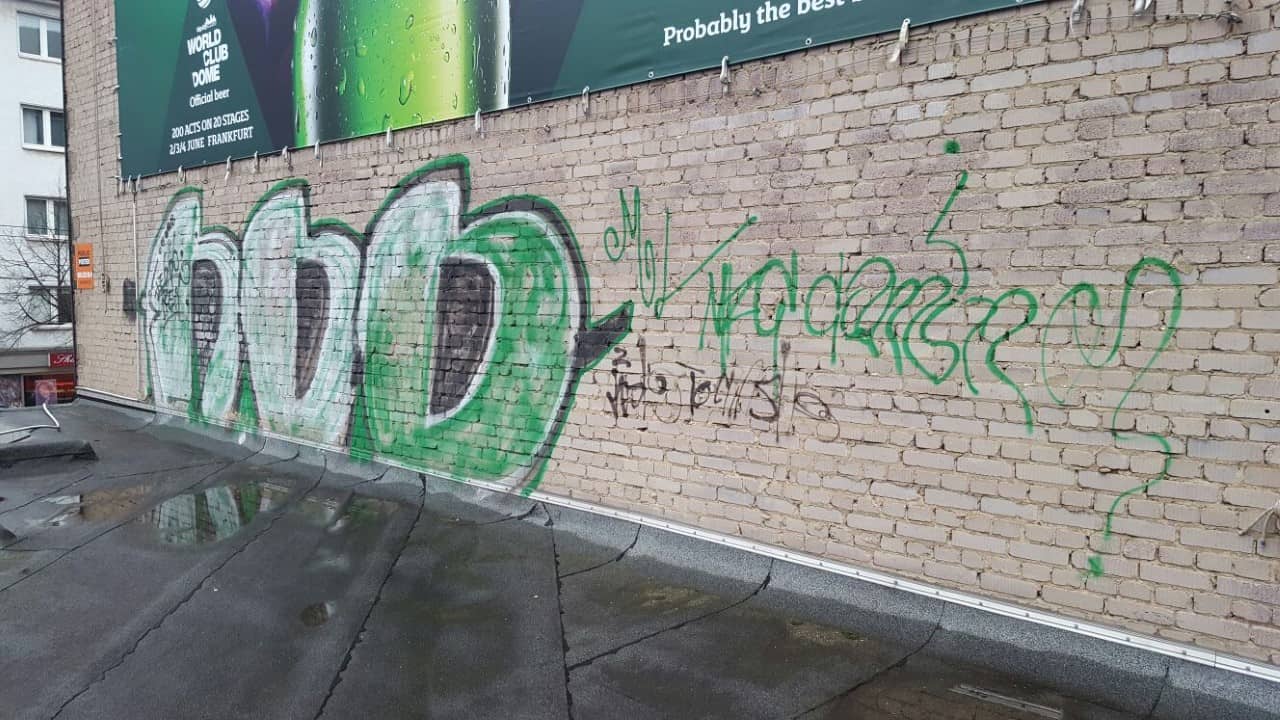 Klinker Graffitientfernung